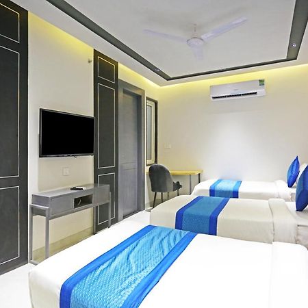 ניו דלהי Hotel Apple Villa - Near Delhi Airport With Free Airport Transsfer מראה חיצוני תמונה