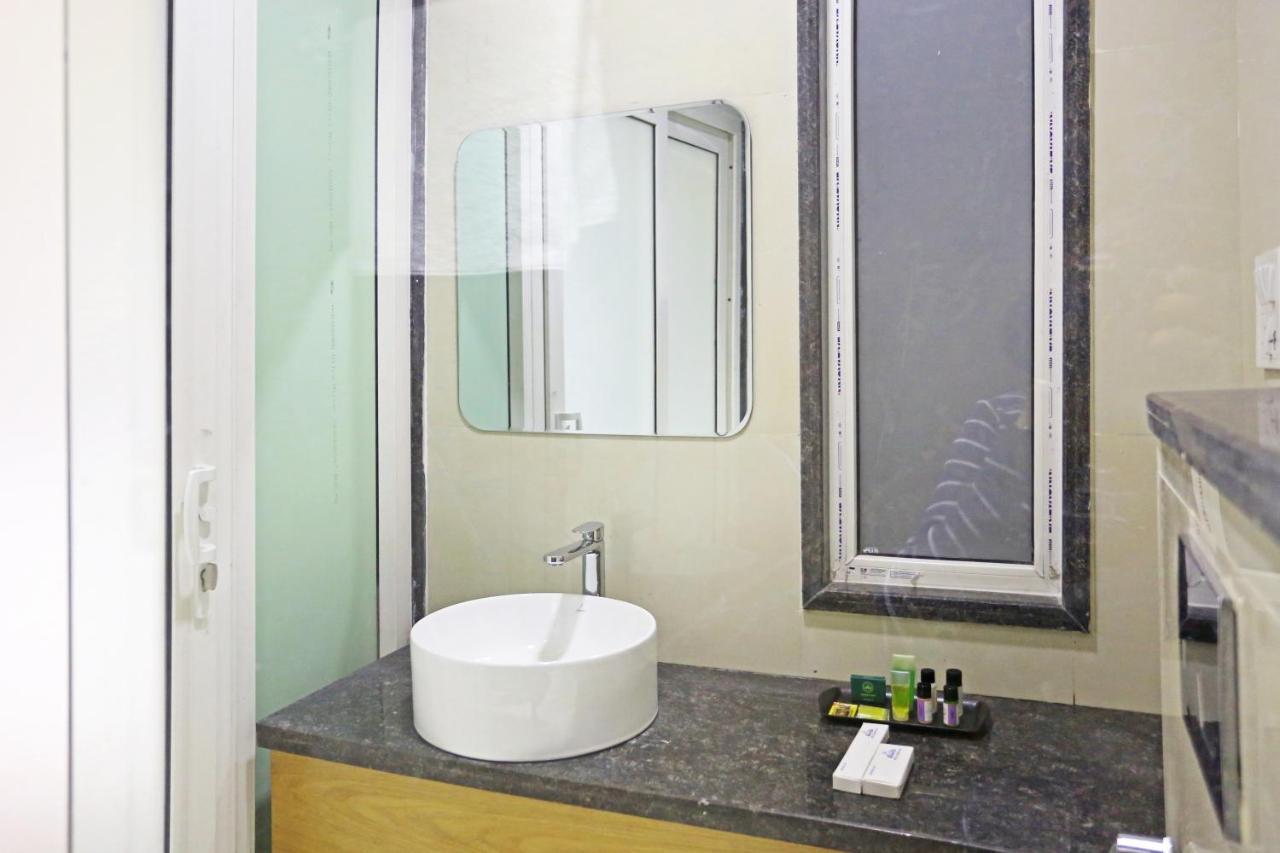 ניו דלהי Hotel Apple Villa - Near Delhi Airport With Free Airport Transsfer מראה חיצוני תמונה