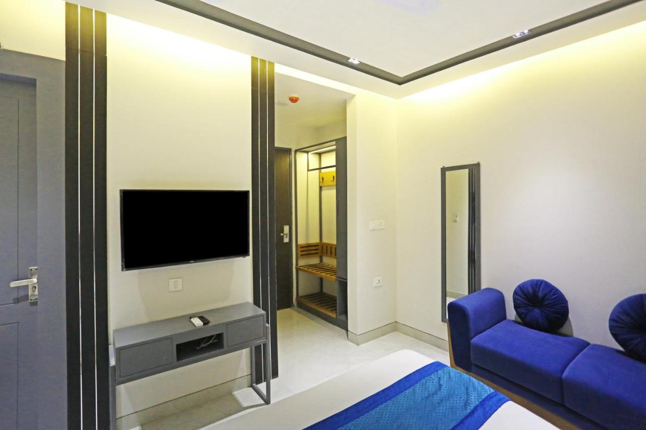 ניו דלהי Hotel Apple Villa - Near Delhi Airport With Free Airport Transsfer מראה חיצוני תמונה