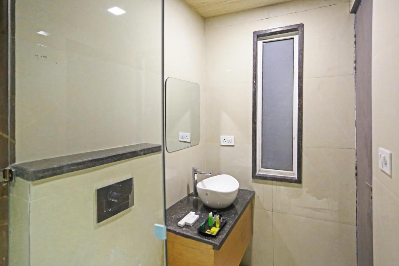 ניו דלהי Hotel Apple Villa - Near Delhi Airport With Free Airport Transsfer מראה חיצוני תמונה