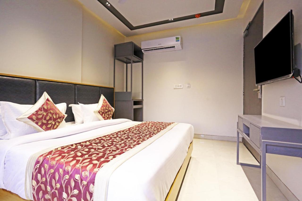 ניו דלהי Hotel Apple Villa - Near Delhi Airport With Free Airport Transsfer מראה חיצוני תמונה