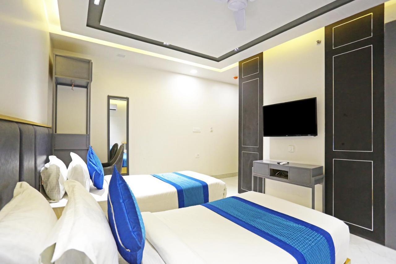 ניו דלהי Hotel Apple Villa - Near Delhi Airport With Free Airport Transsfer מראה חיצוני תמונה