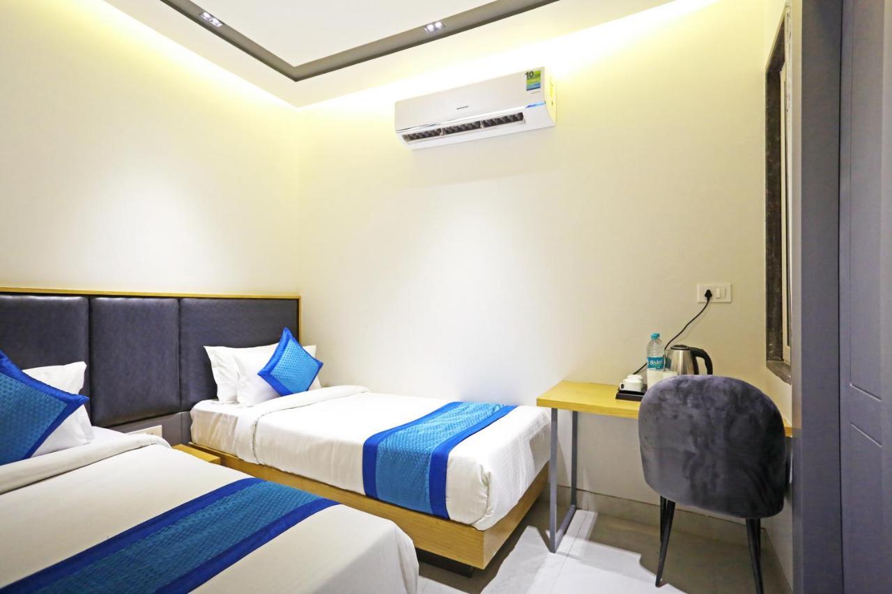 ניו דלהי Hotel Apple Villa - Near Delhi Airport With Free Airport Transsfer מראה חיצוני תמונה