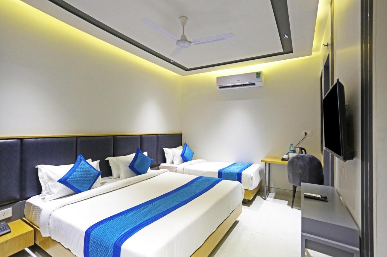 ניו דלהי Hotel Apple Villa - Near Delhi Airport With Free Airport Transsfer מראה חיצוני תמונה
