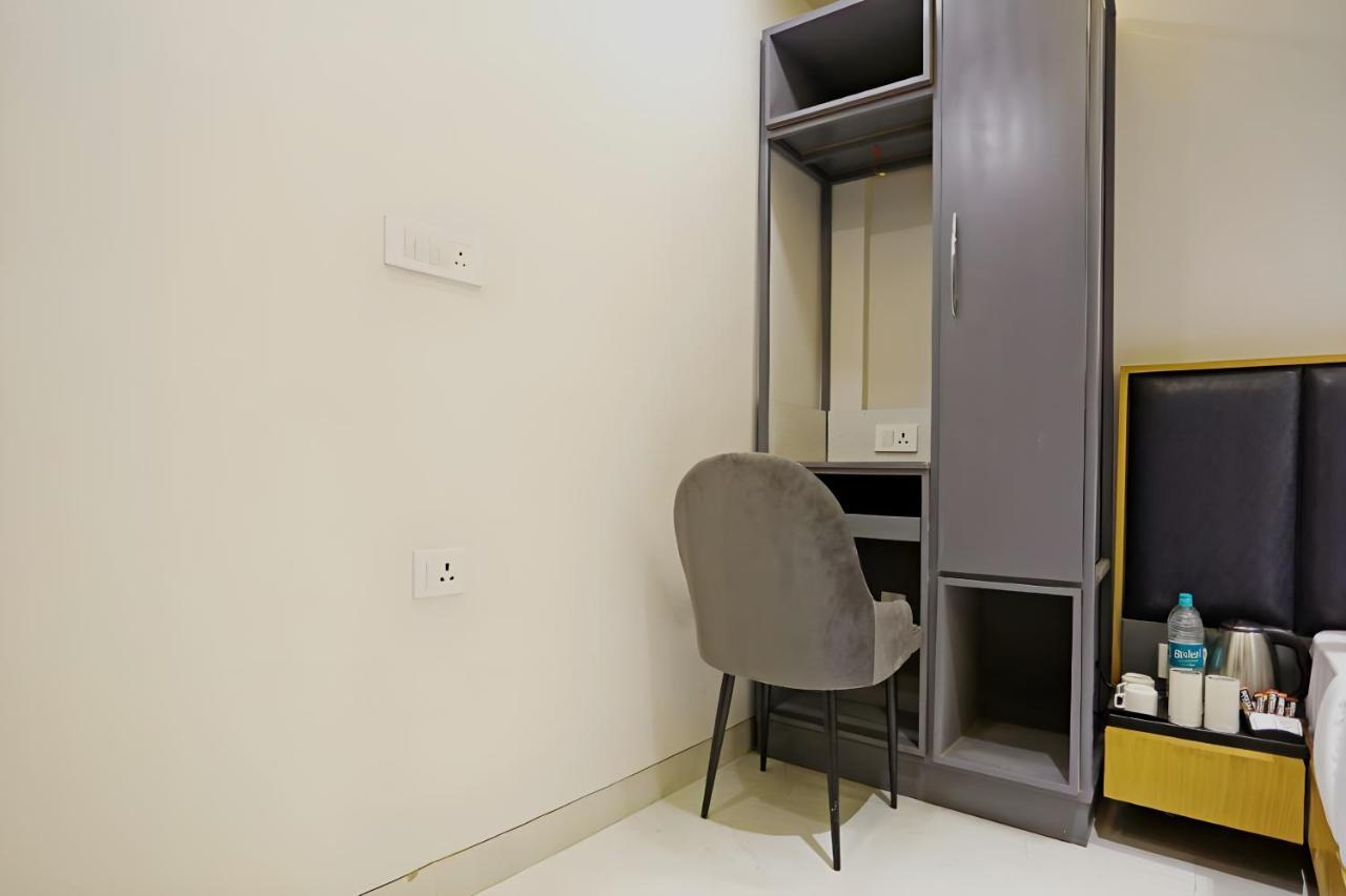 ניו דלהי Hotel Apple Villa - Near Delhi Airport With Free Airport Transsfer מראה חיצוני תמונה
