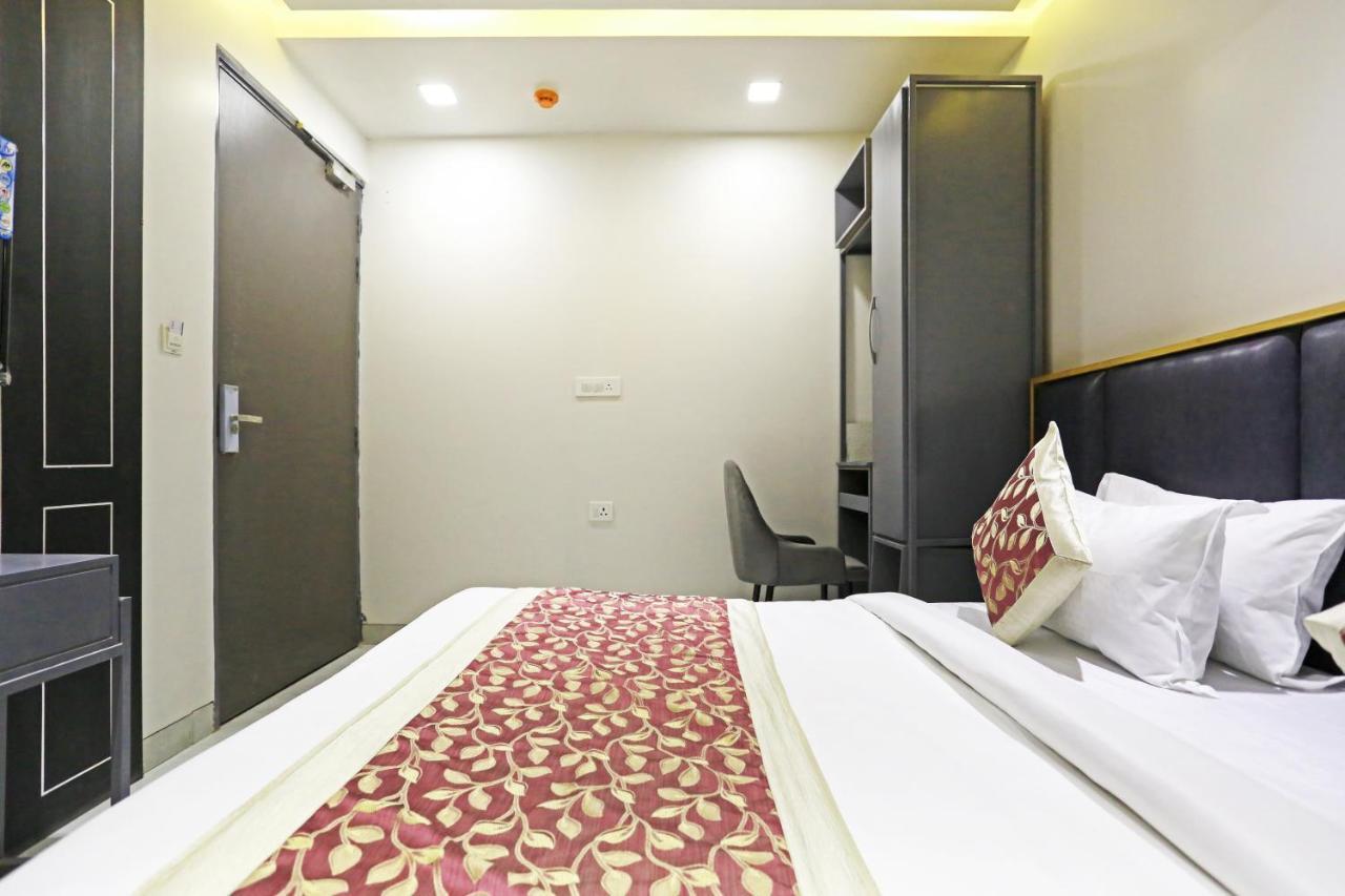 ניו דלהי Hotel Apple Villa - Near Delhi Airport With Free Airport Transsfer מראה חיצוני תמונה