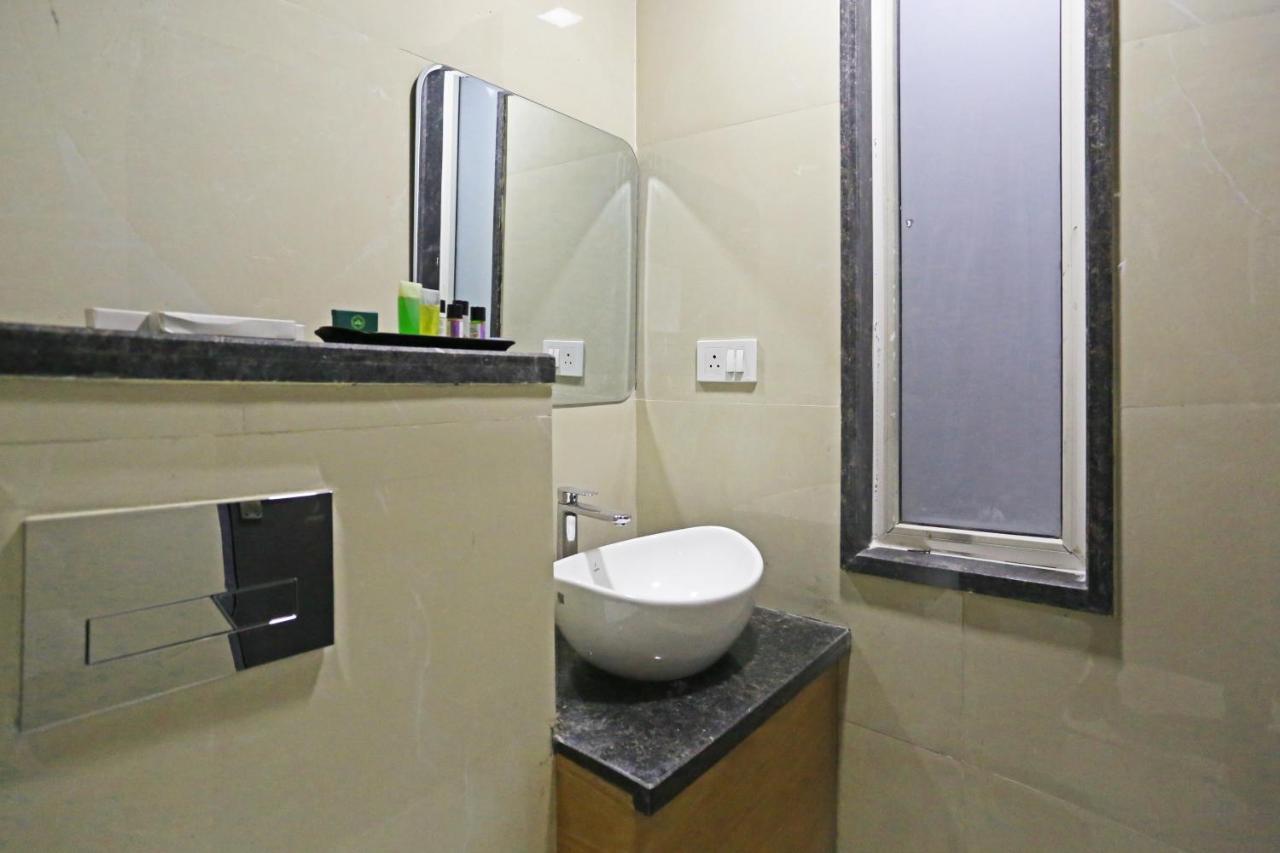 ניו דלהי Hotel Apple Villa - Near Delhi Airport With Free Airport Transsfer מראה חיצוני תמונה