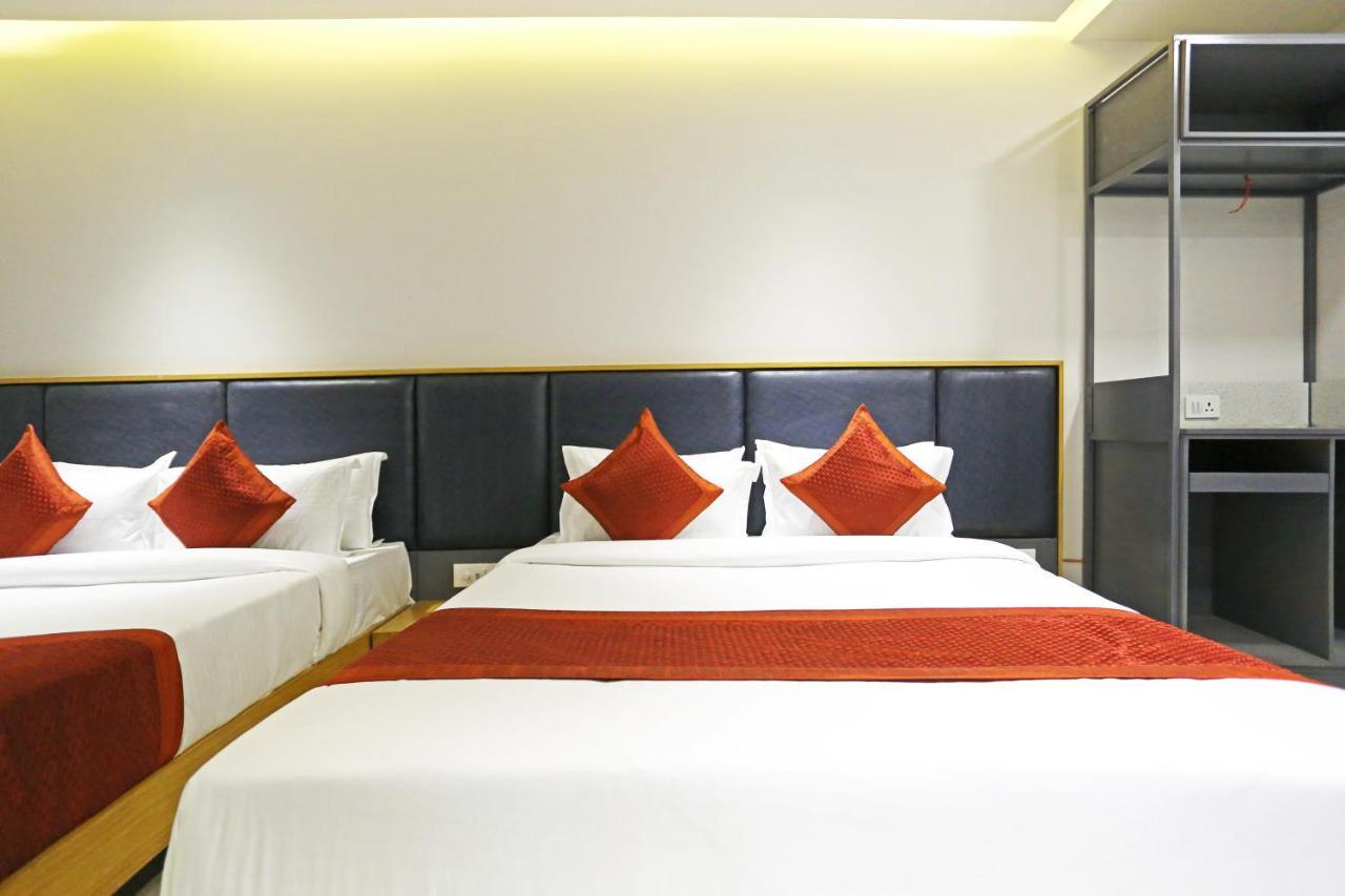ניו דלהי Hotel Apple Villa - Near Delhi Airport With Free Airport Transsfer מראה חיצוני תמונה
