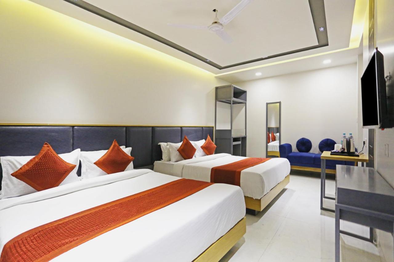 ניו דלהי Hotel Apple Villa - Near Delhi Airport With Free Airport Transsfer מראה חיצוני תמונה