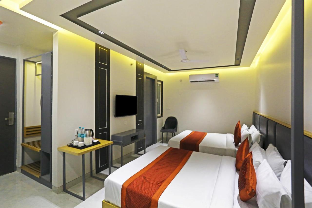 ניו דלהי Hotel Apple Villa - Near Delhi Airport With Free Airport Transsfer מראה חיצוני תמונה