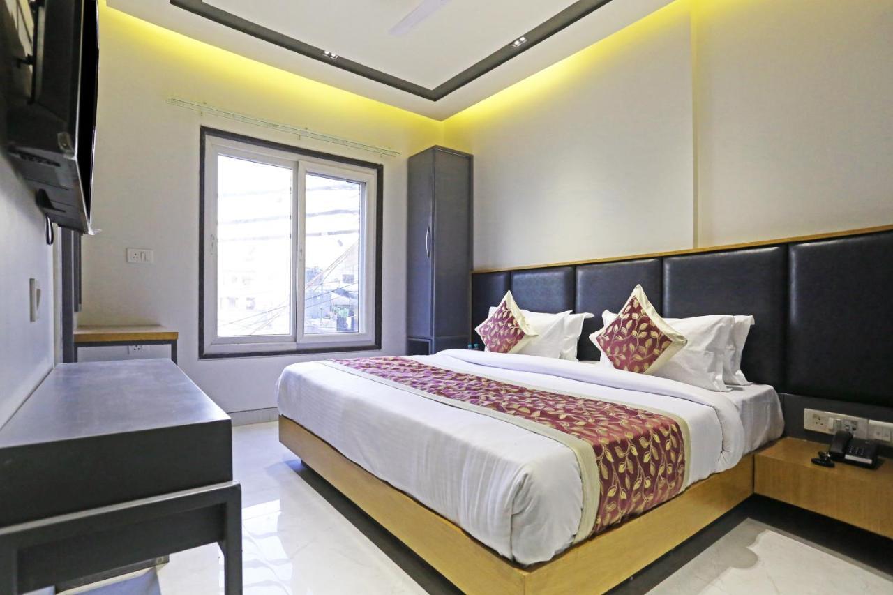 ניו דלהי Hotel Apple Villa - Near Delhi Airport With Free Airport Transsfer מראה חיצוני תמונה